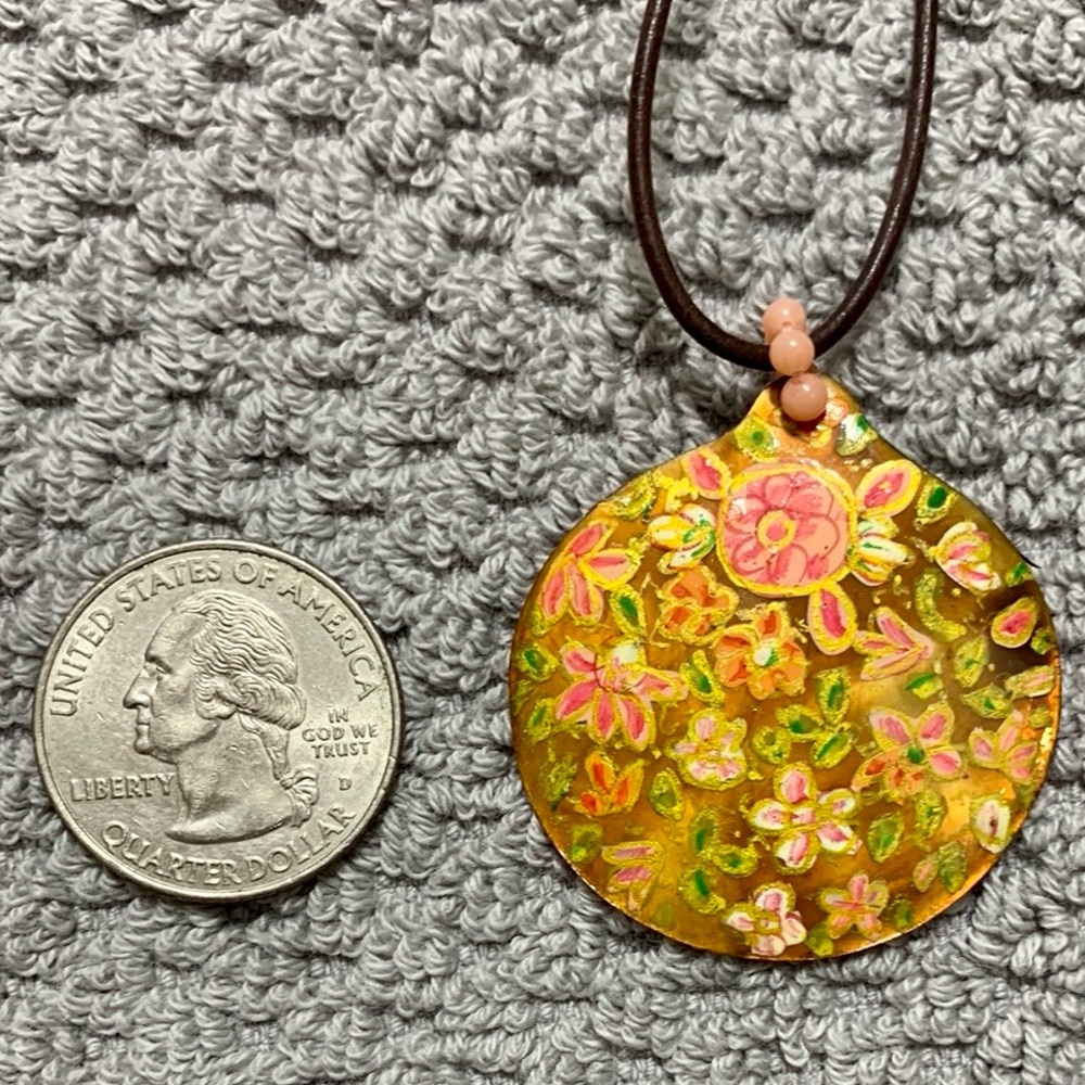 Chan Luu seashell necklace - Picture 3 of 6